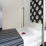The One Vaticano Rooms